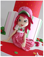 Strawberry Shortcake girls birthday cake idea